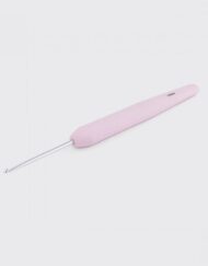 Knit Pro Waves Crochet Hook 2mm with a pink handle